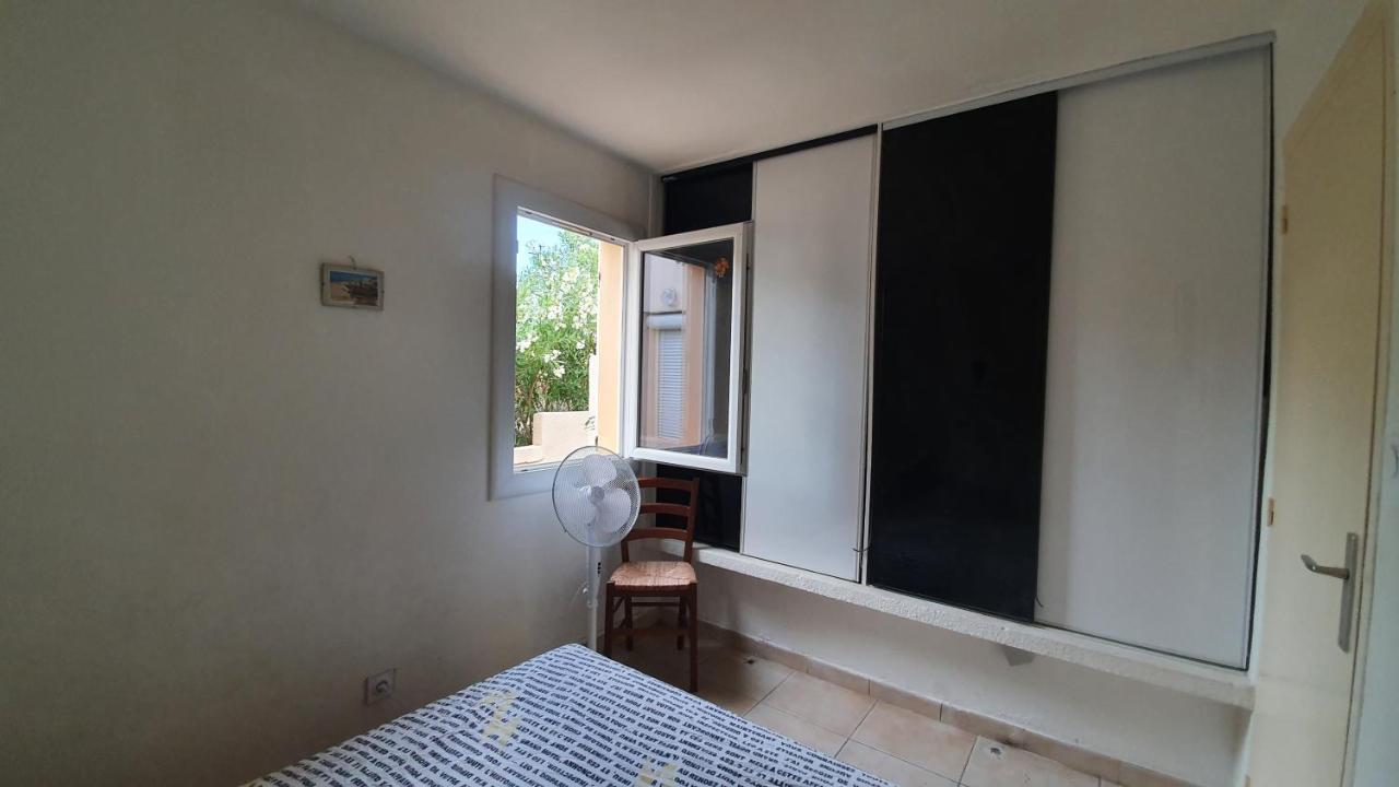Appartement Avec Vaste Terrasse A 30 M Des Dunes Agde Exterior photo