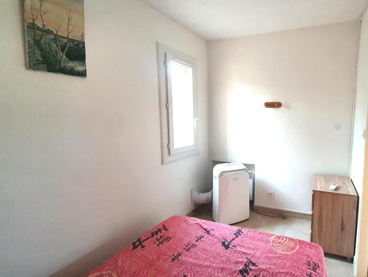 Appartement Avec Vaste Terrasse A 30 M Des Dunes Agde Exterior photo